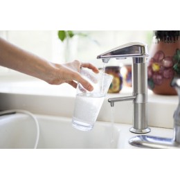 Кран с управлением — к ионизатору воды Mediqua MEDIQUA